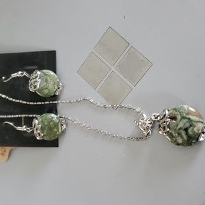Green Crazy lace Agate Necklace + Earrings Set *NEW*